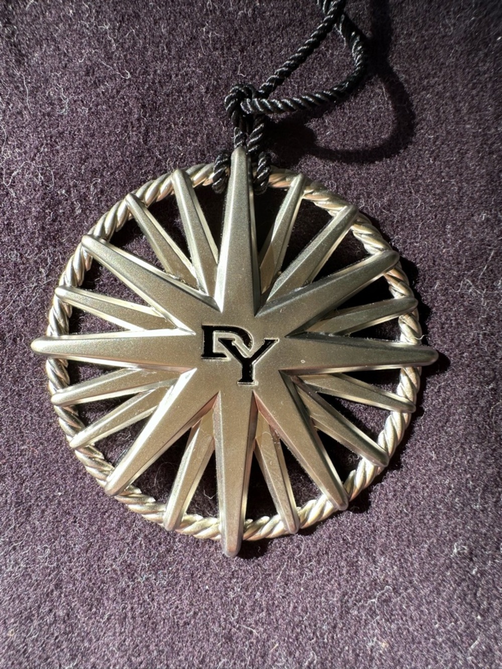 New David Yurman Silver Starburst Holiday Ornament Pendant - Rare